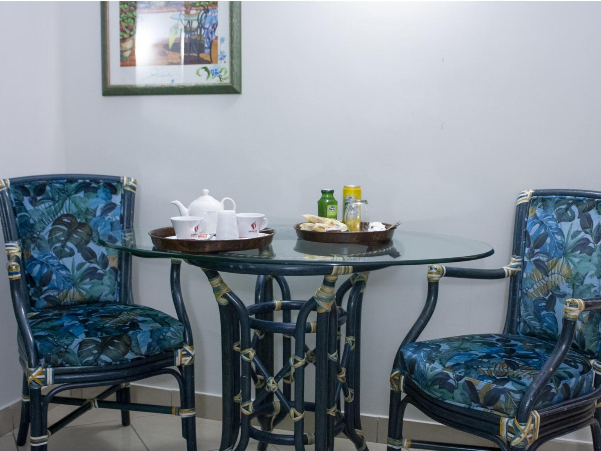 Hotel Serena Naples Luaran gambar