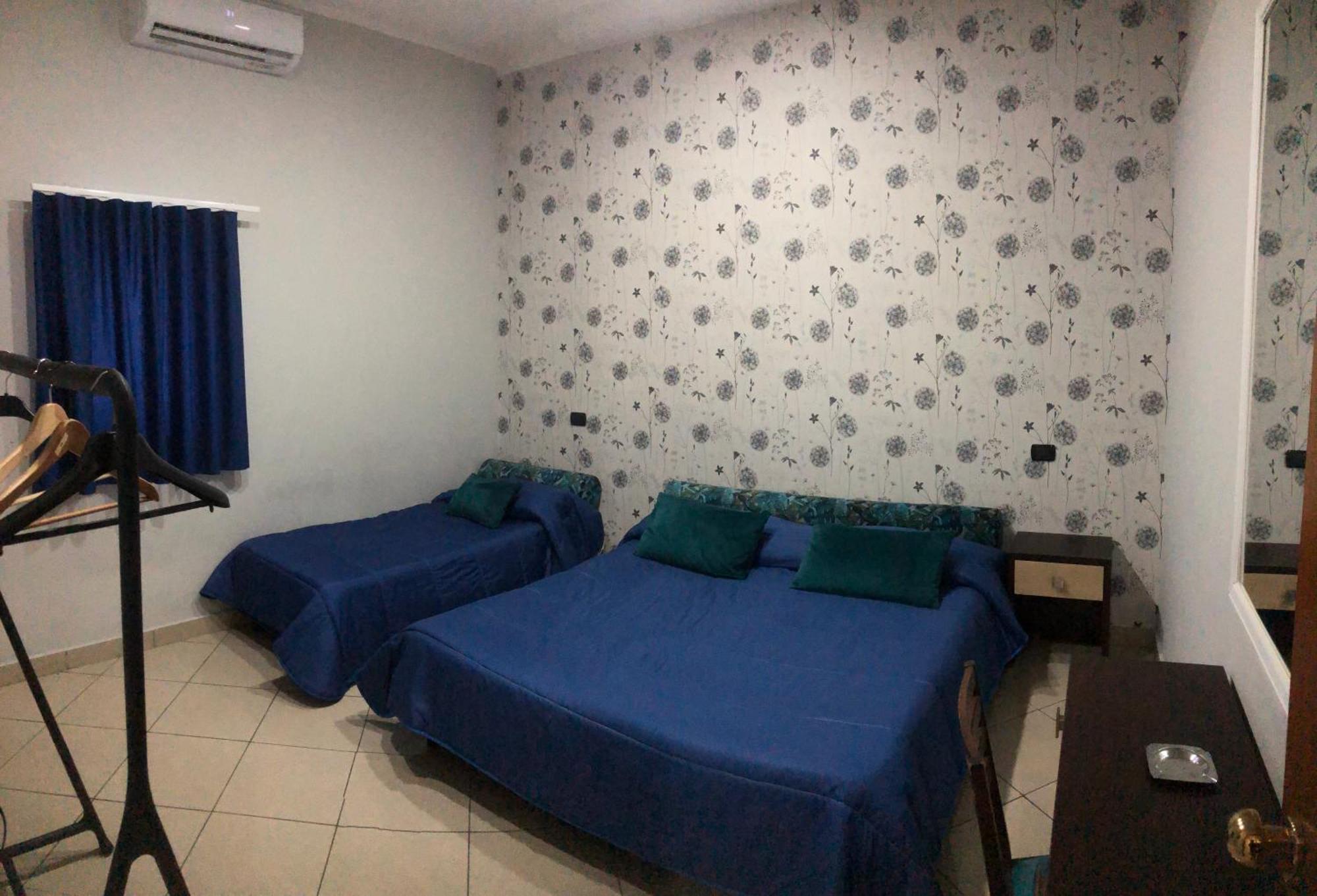 Hotel Serena Naples Luaran gambar