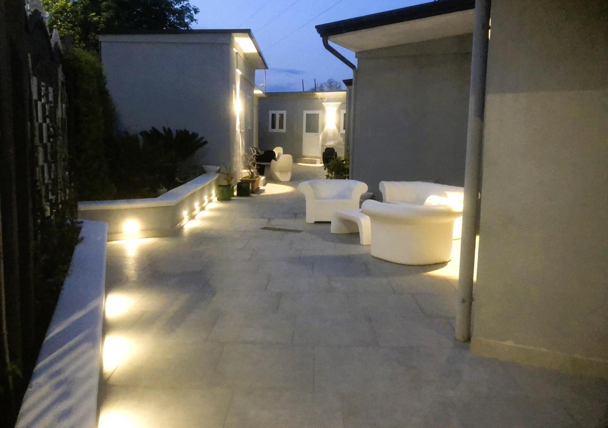 Hotel Serena Naples Luaran gambar